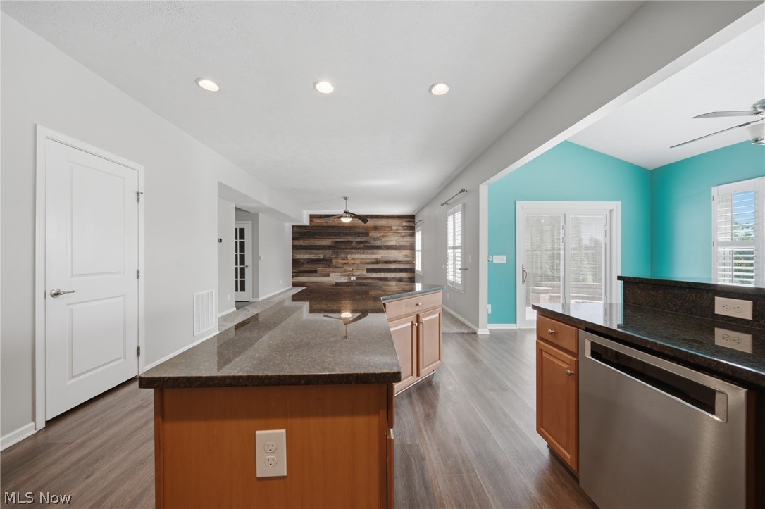 Villas/Bertram Ph 1 Condo - Residential