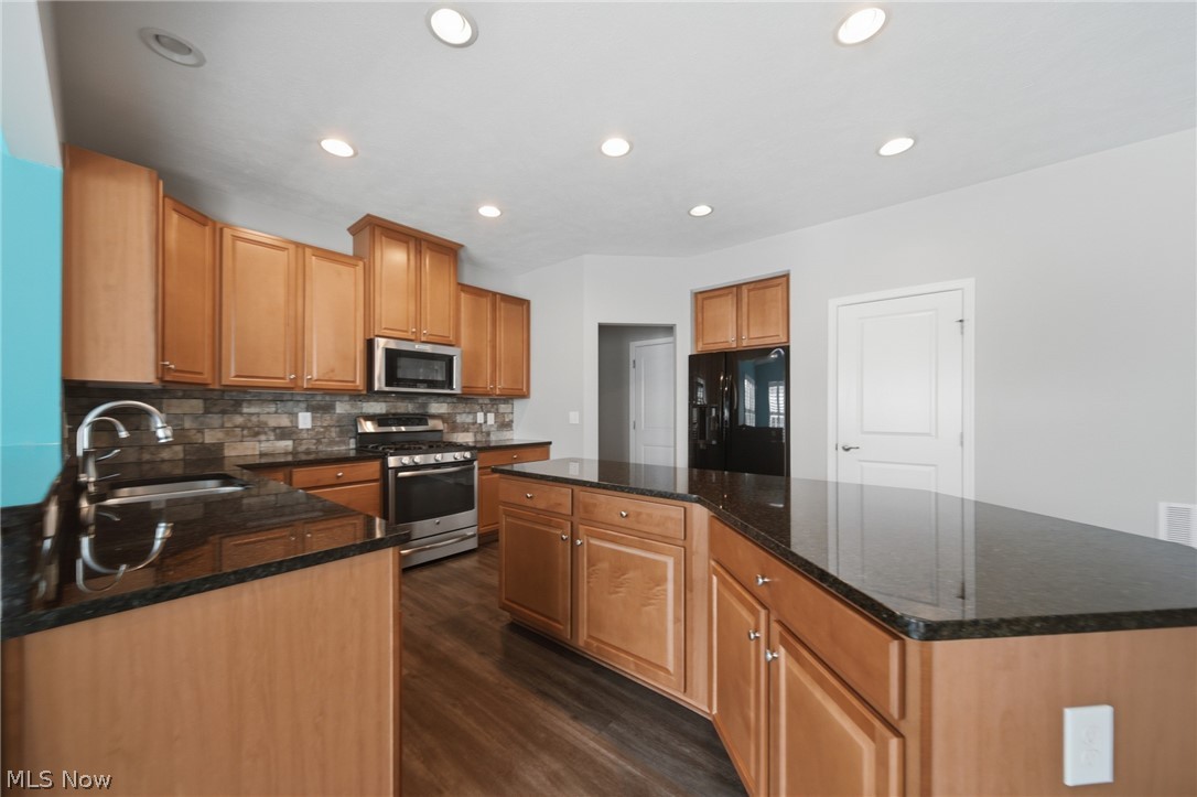 Villas/Bertram Ph 1 Condo - Residential