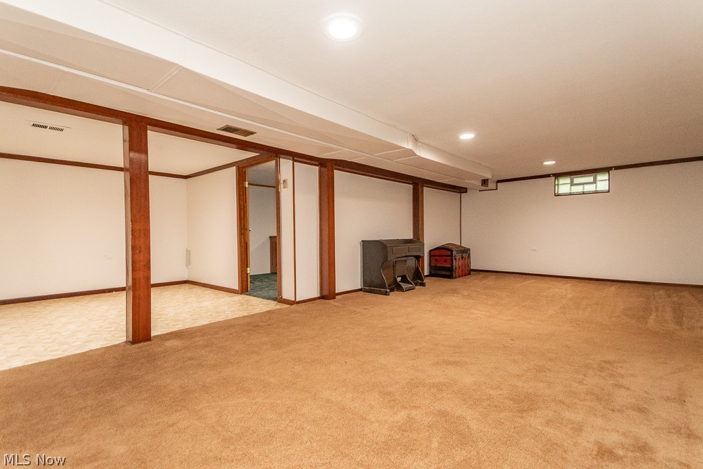 Hildreth Realtys Restful Acre - Residential