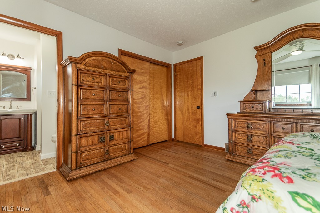 Hildreth Realtys Restful Acre - Residential