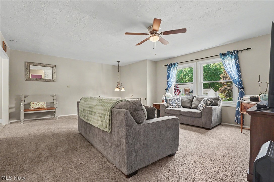 K & L Bldrs Inc Oxford Park - Residential