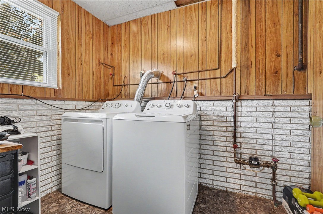 K & L Bldrs Inc Oxford Park - Residential