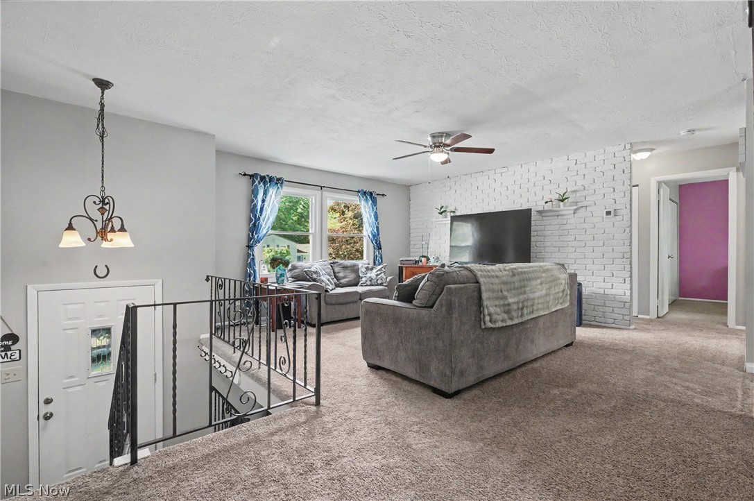K & L Bldrs Inc Oxford Park - Residential