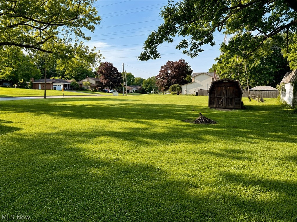 Applewood Acres - Residential