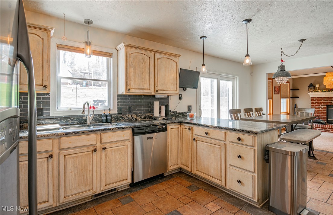 Cross Creek Ph I - Residential