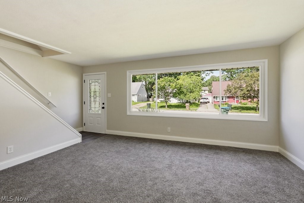 Heslop Morning View 03 - Residential