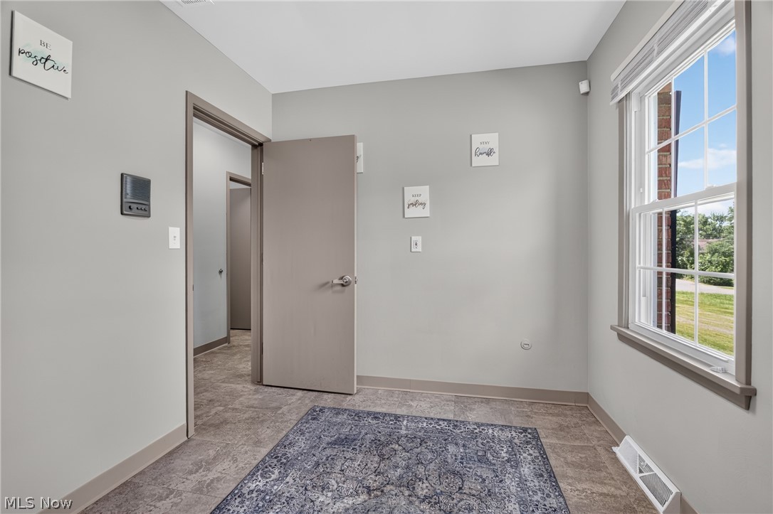 Elmknoll Heights - Commercial Sale