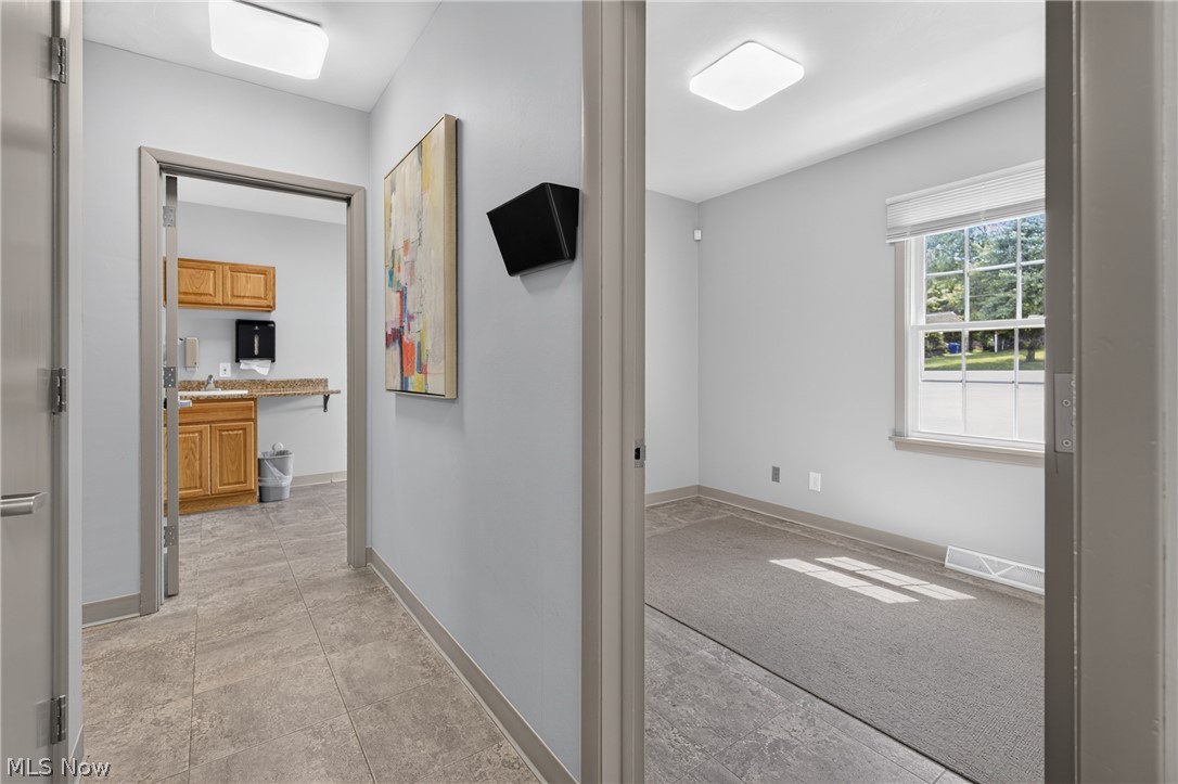 Elmknoll Heights - Commercial Sale