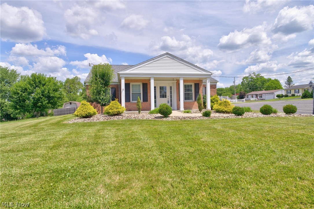 Elmknoll Heights - Commercial Sale