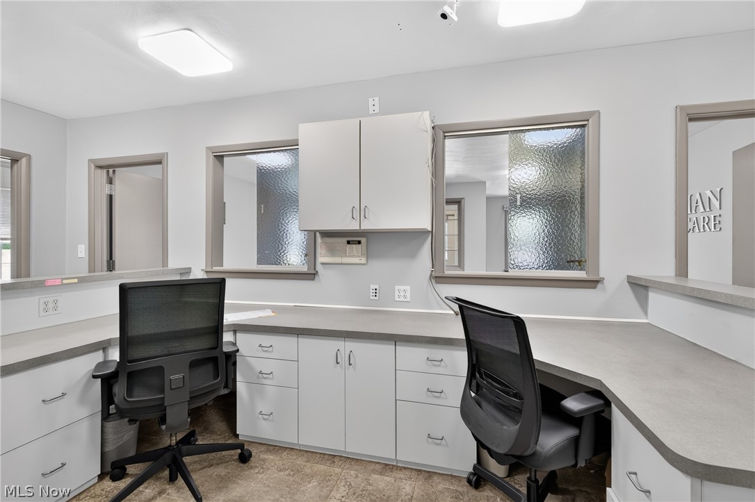 Elmknoll Heights - Commercial Sale