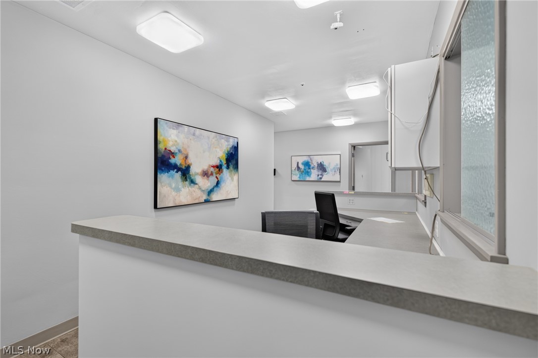 Elmknoll Heights - Commercial Sale