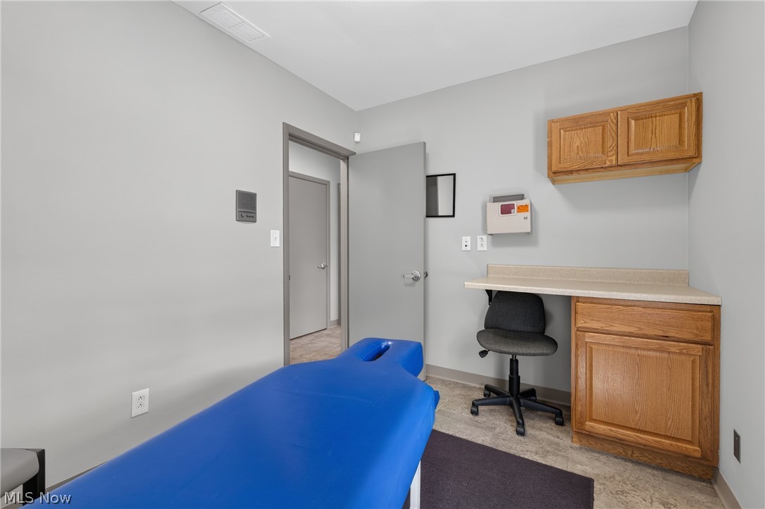 Elmknoll Heights - Commercial Sale