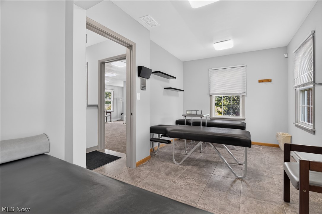 Elmknoll Heights - Commercial Sale