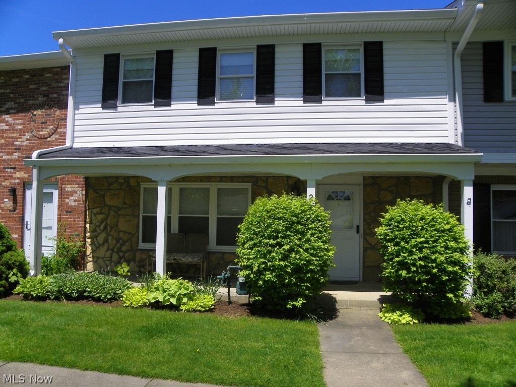 Country Club Twnhs North Condo - Residential