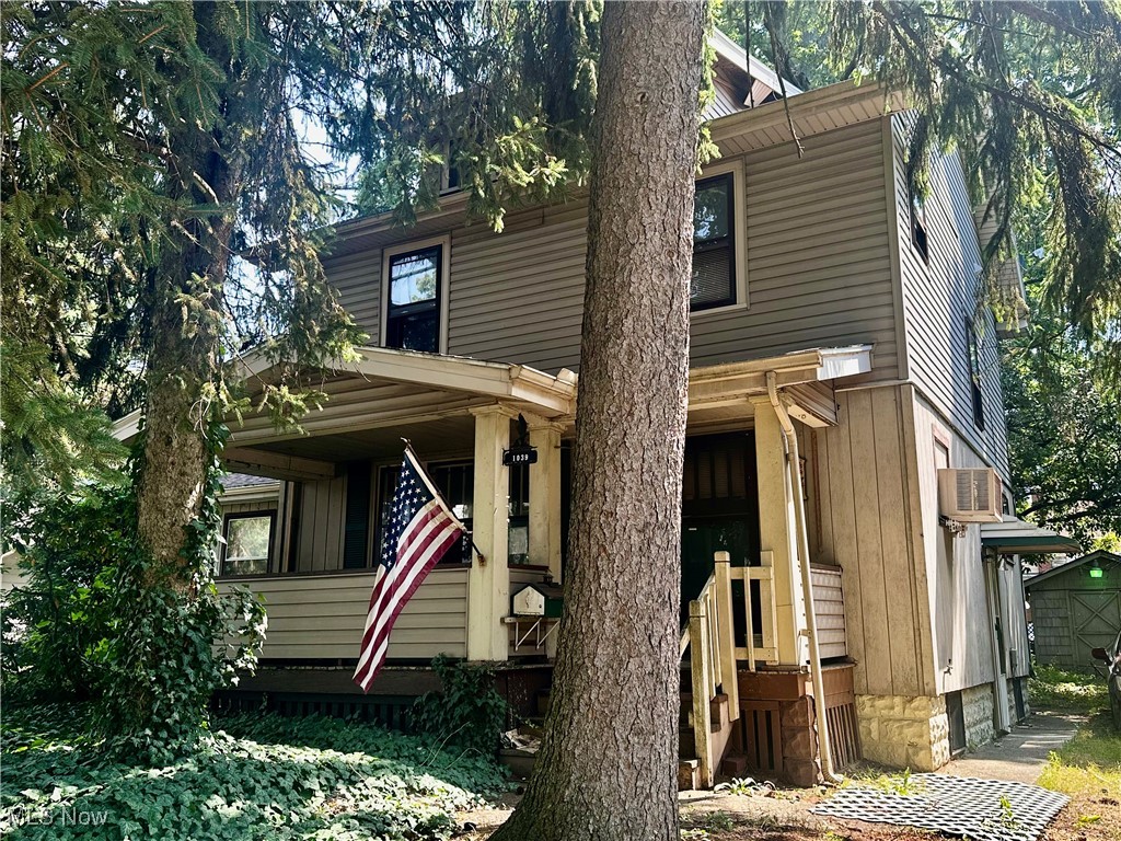 Bring your finishing touches and have a positive equity immediately with this 4 bedroom, 2 full bath colonial.  There is a 1st floor master suite, along with a spacious living room and dining room.  With 3 beds and another full bath up, the 1424 sq ft feels even bigger.  There is a full basement, large yard, garage, and more.