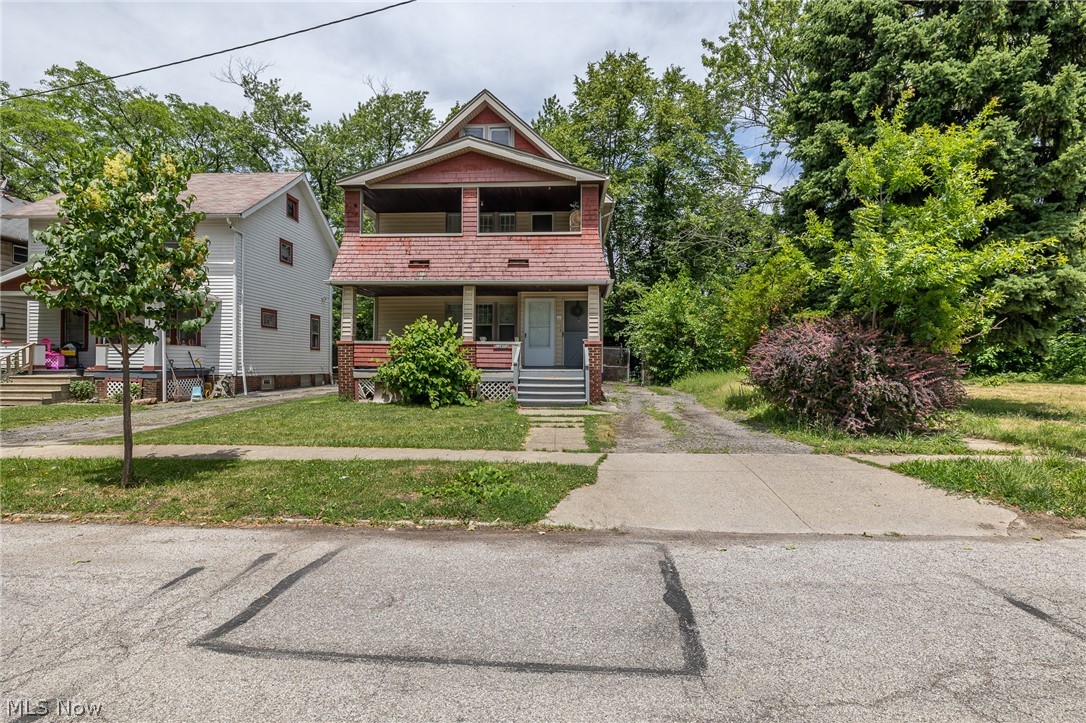 Start your real estate portfolio before the Summer with this fully occupied, income-producing duplex that provides immediate cash flow from day one. The first-floor unit currently rents for $750 per month, while the second-floor unit is supported by a Section 8 voucher paying $994 per month, bringing the total monthly income to $1,744. This property is designed to be low maintenance, featuring durable vinyl siding, maintained mechanical systems, and a fresh exterior paint job completed (2023). Each unit has its own separate entrance, providing privacy and convenience for tenants. Whether you're a new investor looking to get started or someone expanding an existing portfolio, this duplex offers steady rental income and a straightforward investment opportunity.