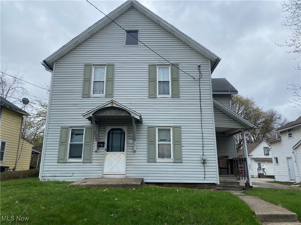 686 Sumner in Akron Ohio is close to the University of Akron and downtown attractions. Two of the units are in the main house and there is a back house that has one unit. Each of the units has 2 bedrooms and 1 bath. The lower-level unit 1 which is vacant can be accessed from the front door. There is also a back dock as well which has access to the basement stairwell which has additional storage and a washer and dryer. Unit 2 stairwell is towards the front and access on the side of the house. Unit 1 is the largest of the unit with tall ceilings, a dining room, family room, and kitchen with two flanking bedrooms. Currently #2 and #3 unit are rented on a month-to-month basis. There are no lease agreements in place and new agreements will have to be made by new owner. This is part of an estate sale that is selling 6 other homes around the Akron area. Please see supplements or contact listing agent. Current rents are $900 unit 1 (vacant), Unit 2 $725, Unit 3 $850. No separate meters between units. Utilities paid by landlord for front and back units and do not have separate meters. Square footage was taken from Tax & Legal document showing front unit as 2262 sq/ft and back as 576 sq/ft
This is an Estate sale and as such is being sold as-is where is with no seller financing, Inspections will be for informational purposes only.