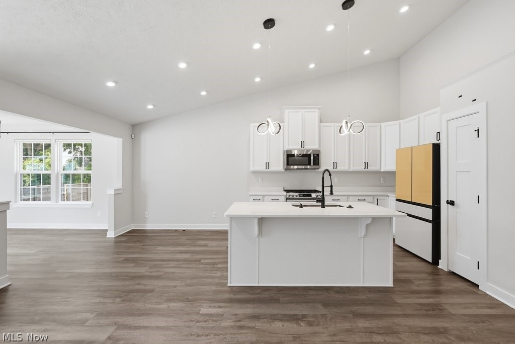 Lexington Village 2 - Residential