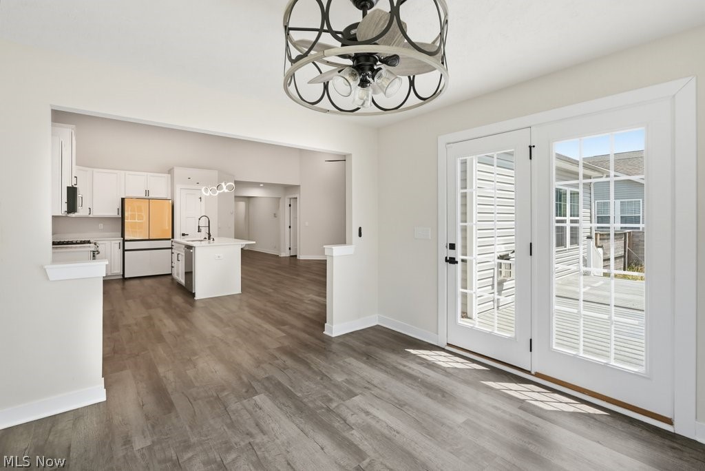 Lexington Village 2 - Residential