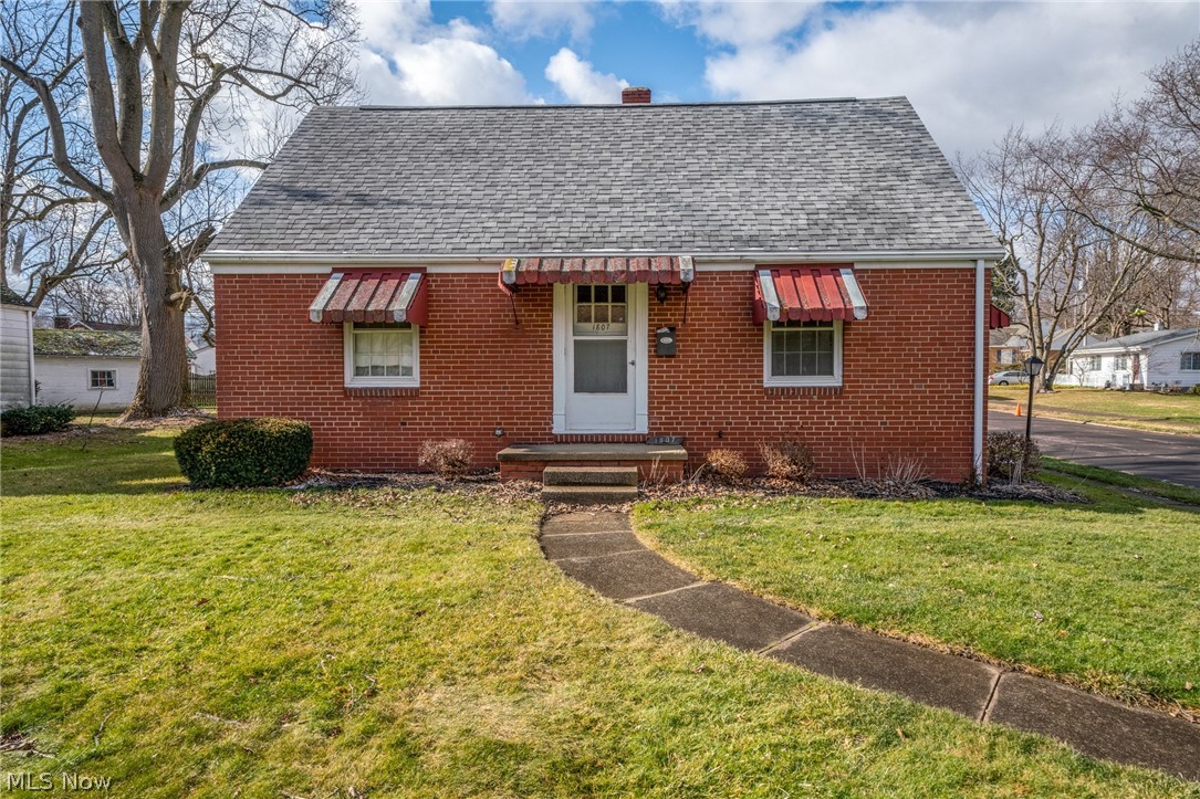 Great area! Walking distance to the university and State St in Alliance.  3 bedroom brick ranch with living room, kitchen and family room.  3 car garage, cement driveway & updated roof.  Full basement & glass block windows on a corner lot with great curb appeal.   Property is immediate possession.  Needs a little updating but such a cute house ready for some new owners to make it their own!  Call for a showing anytime.