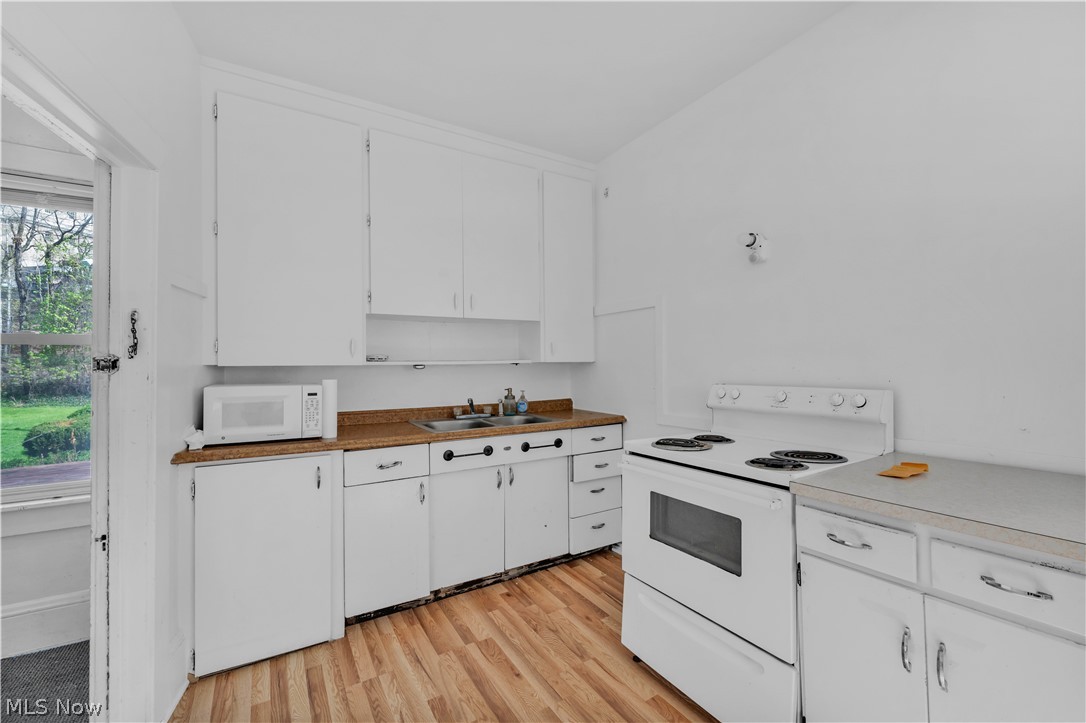 Euclid Heights - Commercial Sale