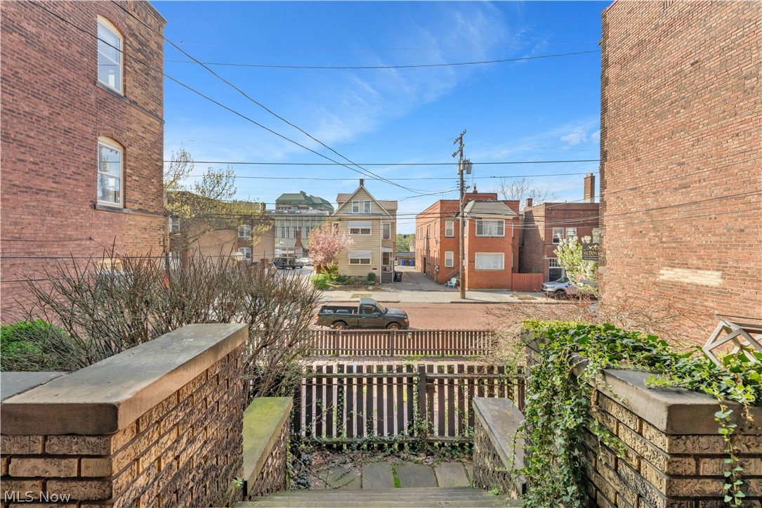 Euclid Heights - Commercial Sale
