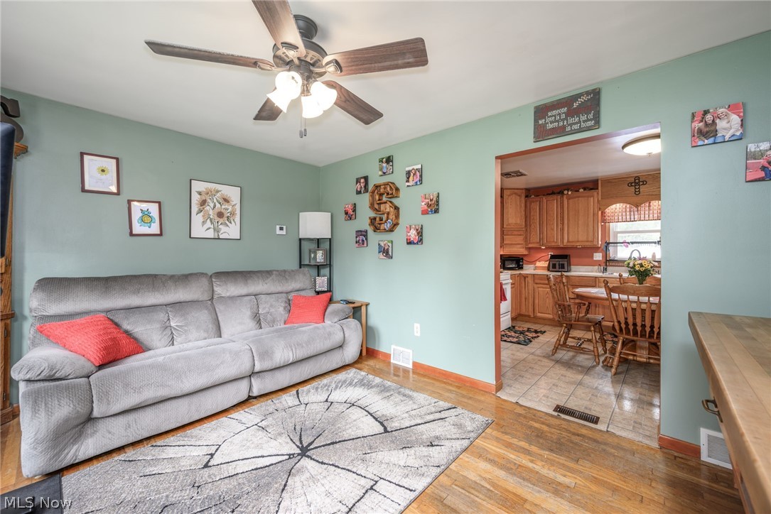 Second Homeland Add - Residential