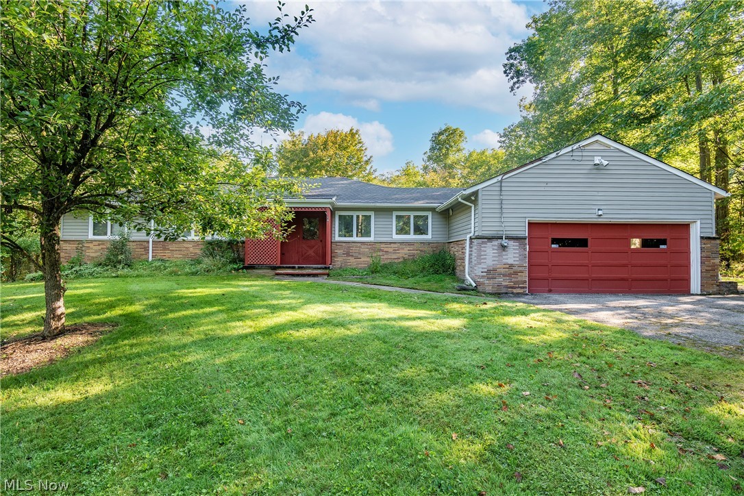 Moreland Hills Cos Chagrin Hi - Residential