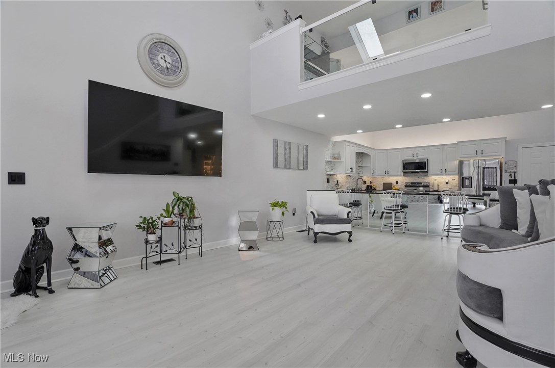 Villas/Waterford Xing Condo - Residential
