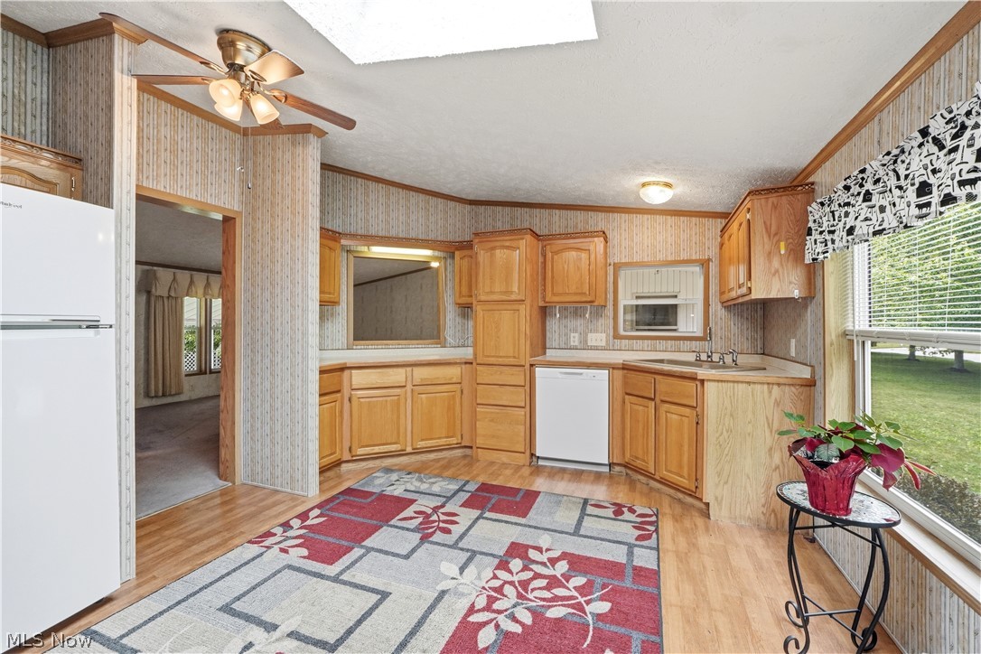 Twin Lakes Home Community - Residential
