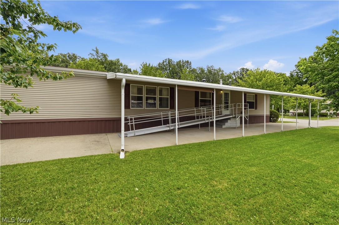 Twin Lakes Home Community - Residential