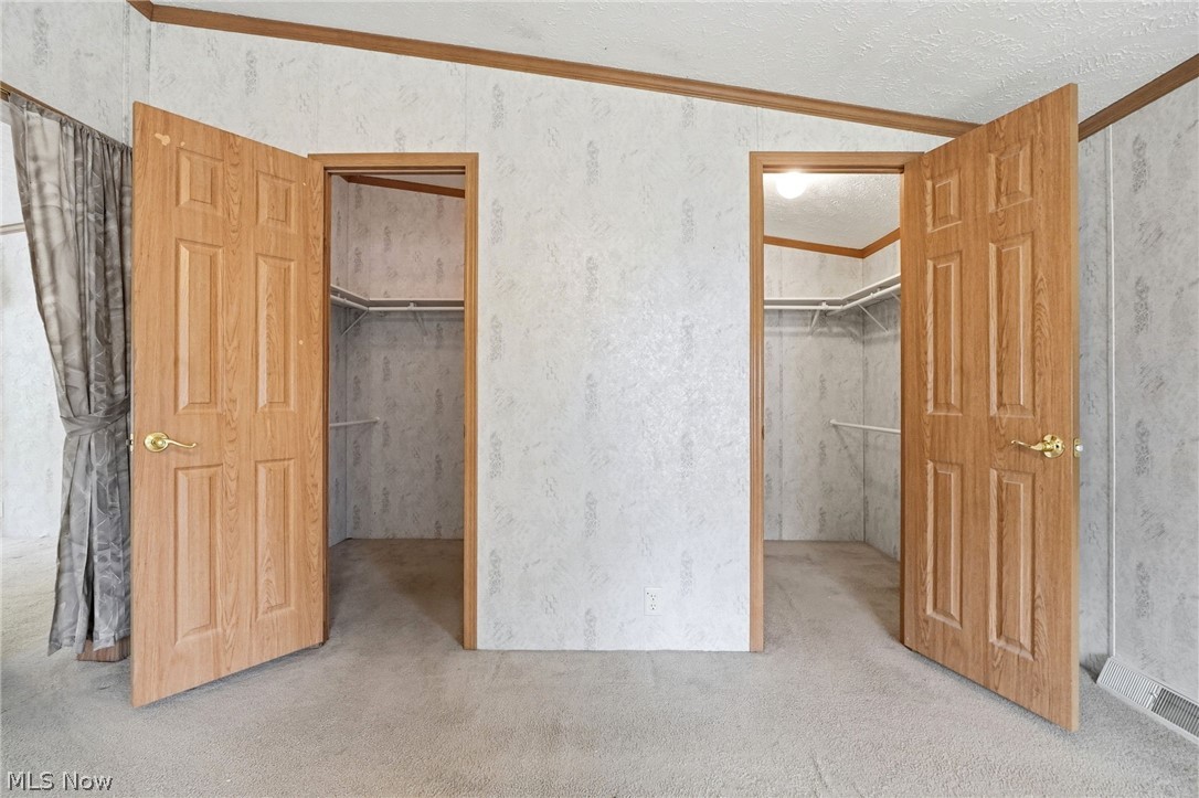 Twin Lakes Home Community - Residential