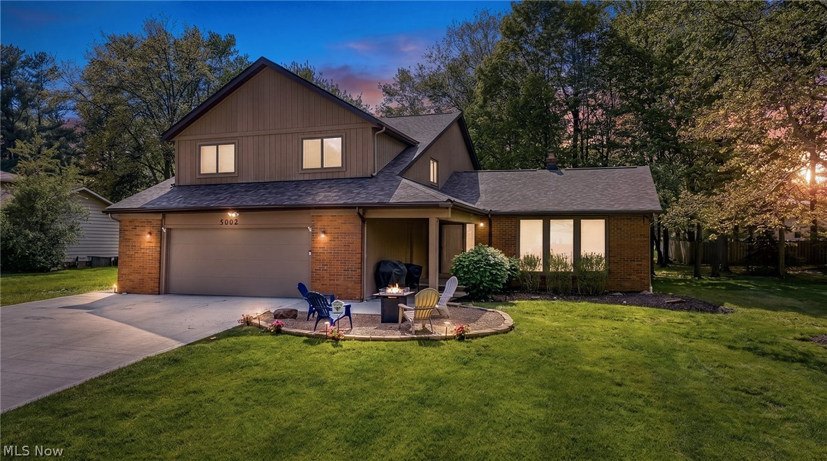 WELCOME HOME to this spacious, fully renovated split-level home located in North Solon, within the #1 TOP-RANKED SOLON SCHOOL DISTRICT. This 3,000-square-foot residence features 4 spacious bedrooms, 5 bathrooms, 2 PRIMARY SUITE BEDROOMS, and a sought after 1st-floor guest suite bedroom. Significant recent upgrades include a NEW ROOF (MAY 2026), newer HVAC, FURNACE / AC mechanicals, new LVT flooring, plush carpeting, fresh paint throughout, and a stunning Tuscany style kitchen. The fully renovated kitchen is equipped with custom cabinetry, two kitchen islands, granite countertops, and a buffet island perfect for all holidays and gatherings of any size. Additional features include two dedicated living areas, a formal dining area, first-floor bedroom, and a large four-season sunroom with climate control heating perfect for winter as well as summer days. For added peace of mind, the property includes a one-year home warranty. This home has been wonderfully maintained and has incredibly efficient mechanical systems and quality windows, providing for very low energy bills. This move-in-ready home is ideally suited for a variety of family needs and located in a neighborhood where the kids can play in the front yard on those summer days. Schedule your private tour today! Don’t miss your opportunity at this one and come see it today before it’s gone!