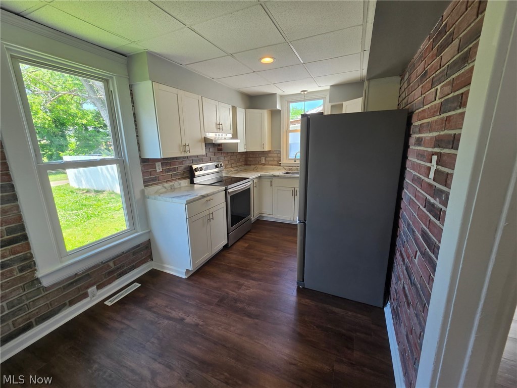 Wades Adn - Residential