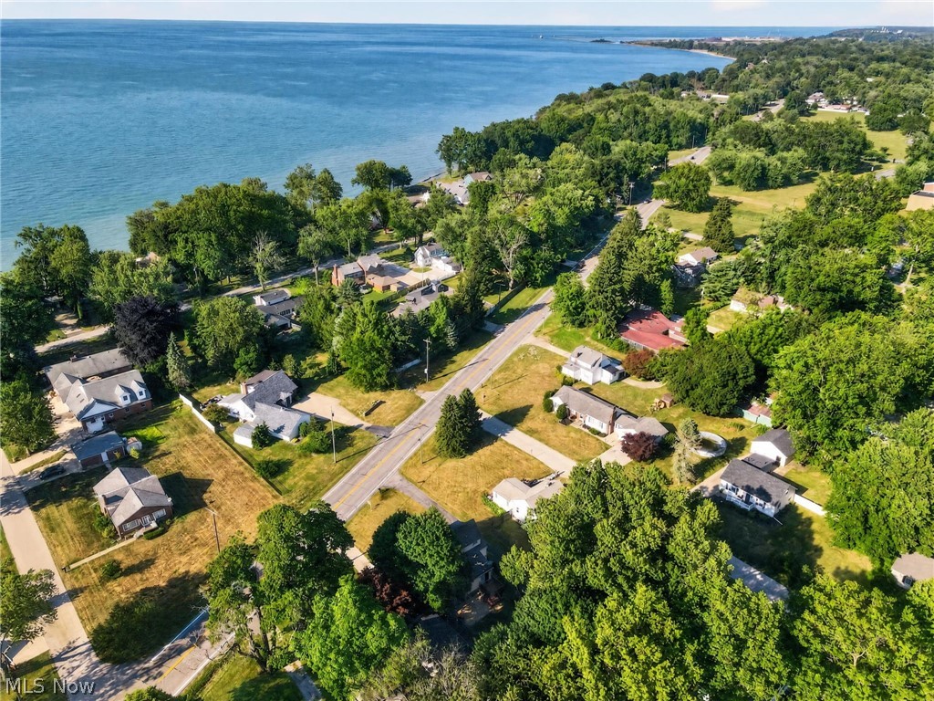 Country Club - Residential