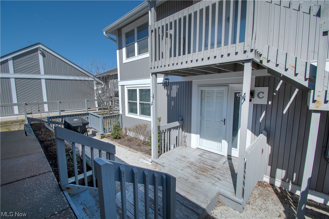 Snug Harbor Condo - Residential