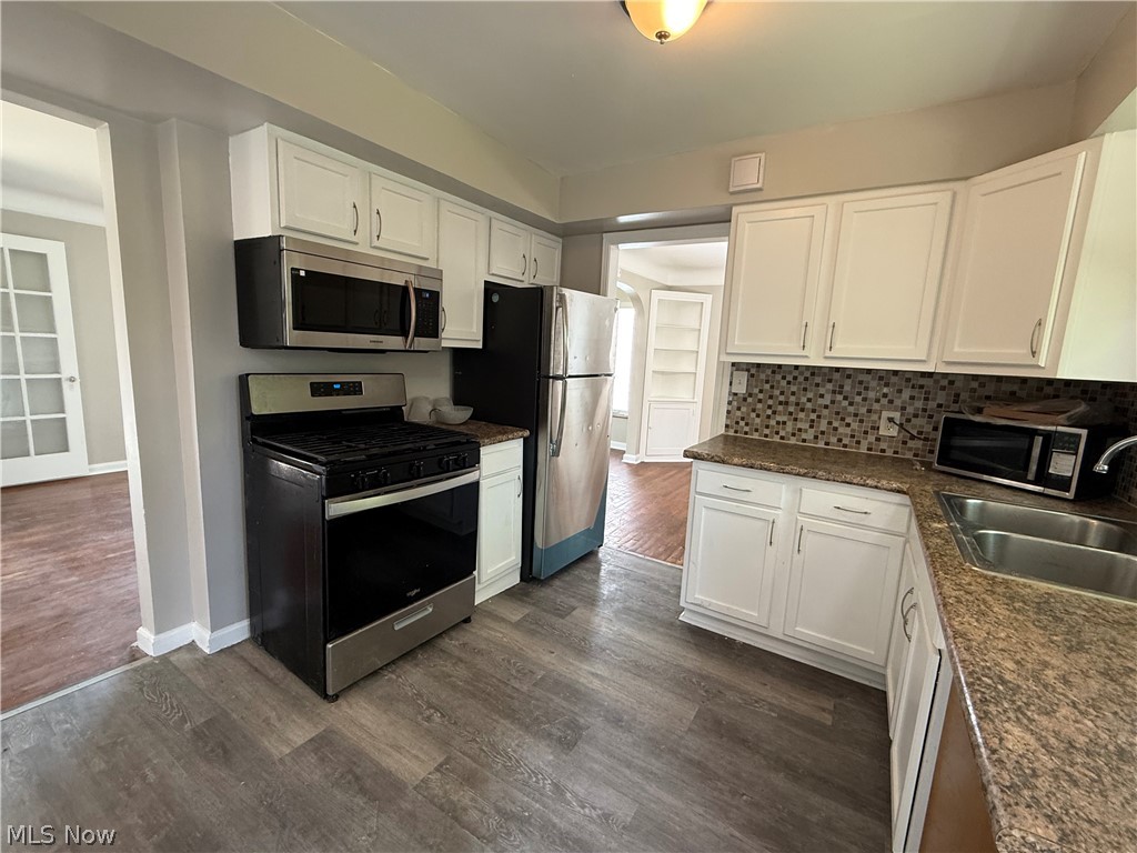 H B Howells Taylor Road - Residential
