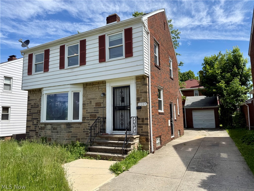 H B Howells Taylor Road - Residential
