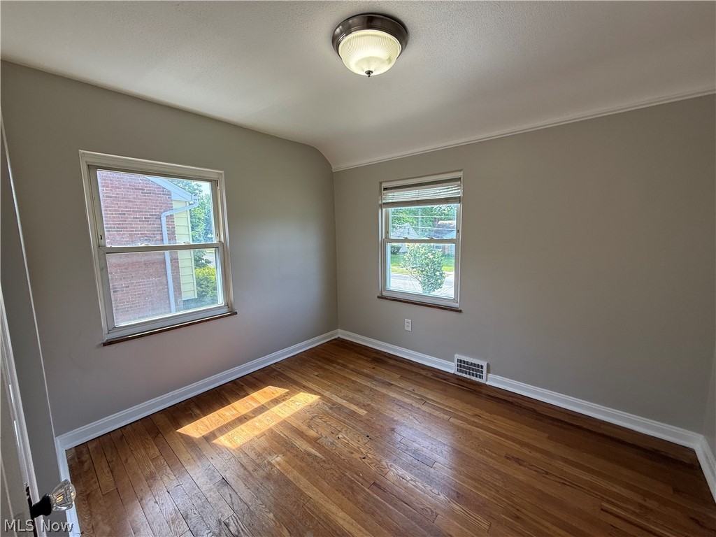 H B Howells Taylor Road - Residential