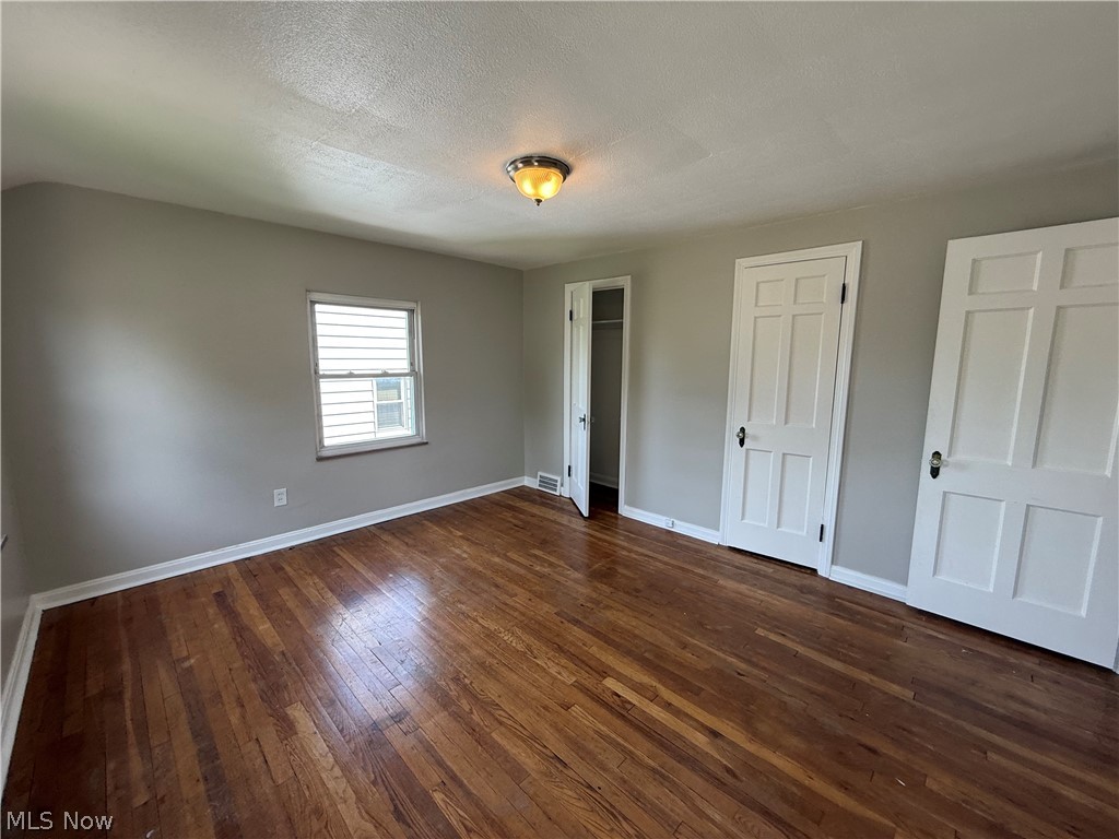 H B Howells Taylor Road - Residential