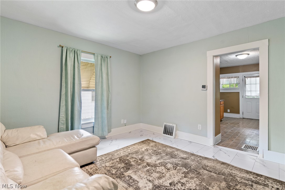 Kenmore - Residential