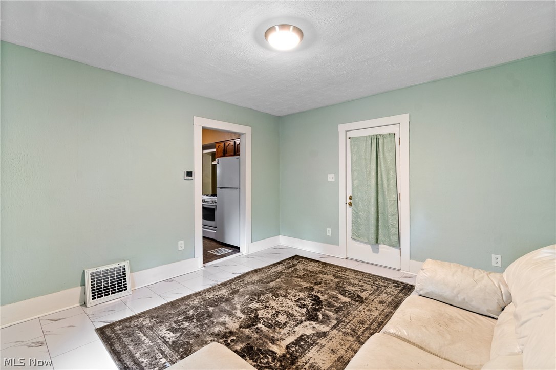 Kenmore - Residential