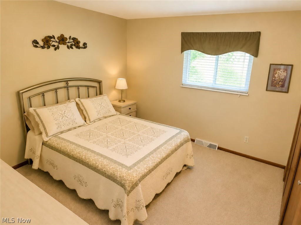 Royal-Akins 01 - Residential