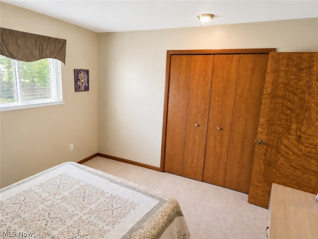 Royal-Akins 01 - Residential