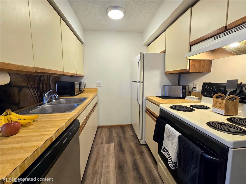 Timber Top Condo - Residential