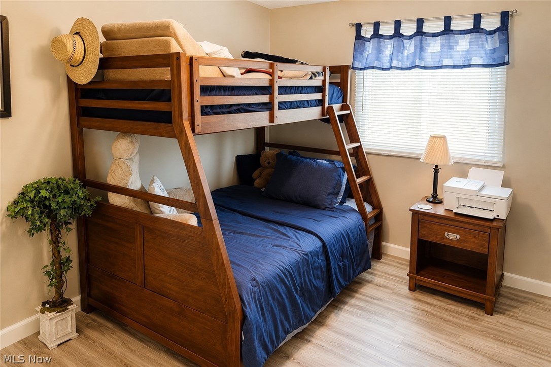 Hunt Club Mdws 01 - Residential