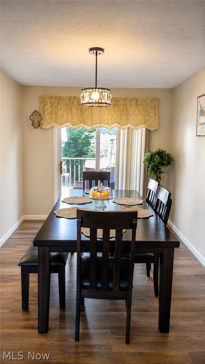 Hunt Club Mdws 01 - Residential