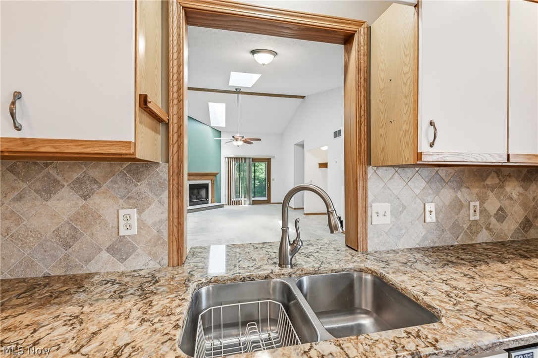 Shadowridge Villa - Residential