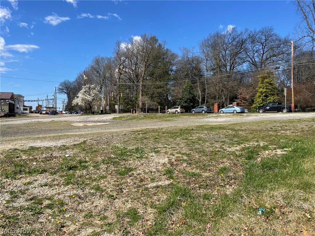 Toll Gate Adn - Commercial Sale
