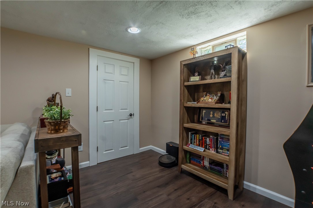 Hubbard Estates 05 - Residential